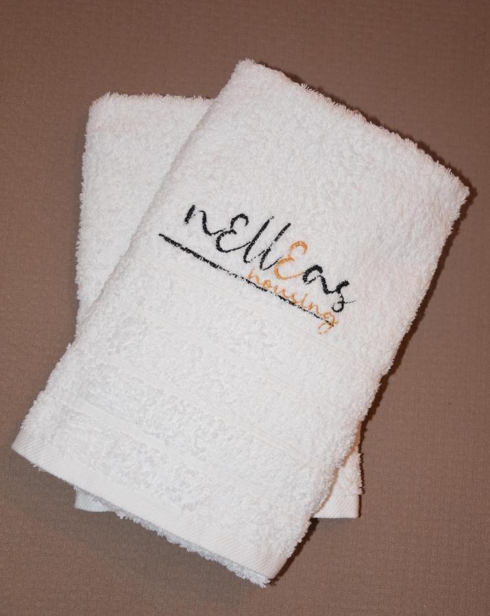 Nelleas Home Adámasz Kültér fotó
